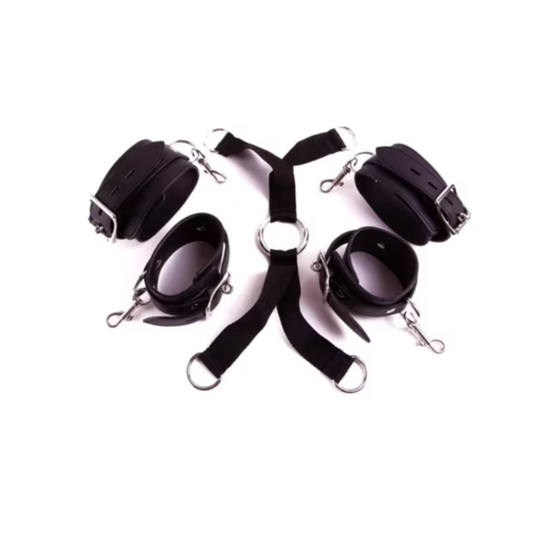 Ann Summers Positioned for Pleasure Set Black